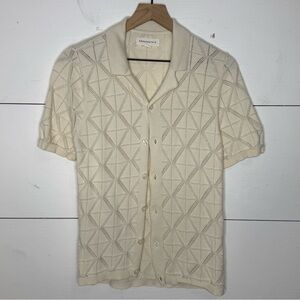 Aeropostale • Cream Textured Button Down Polo Shirt Size Small